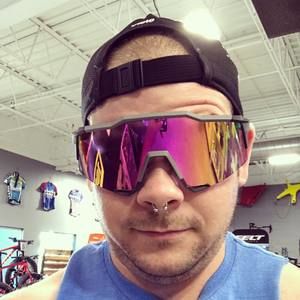 Meet your Posher, Niki